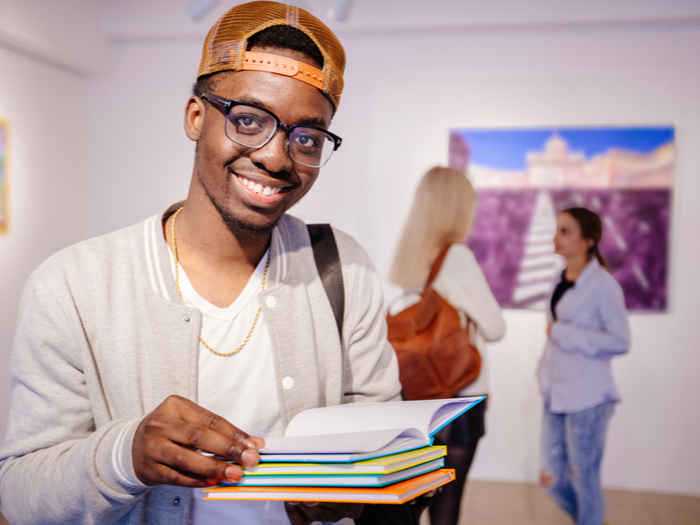 国际观察丨对乌“松绑”遭俄反制　美“浇油”难改战场大势